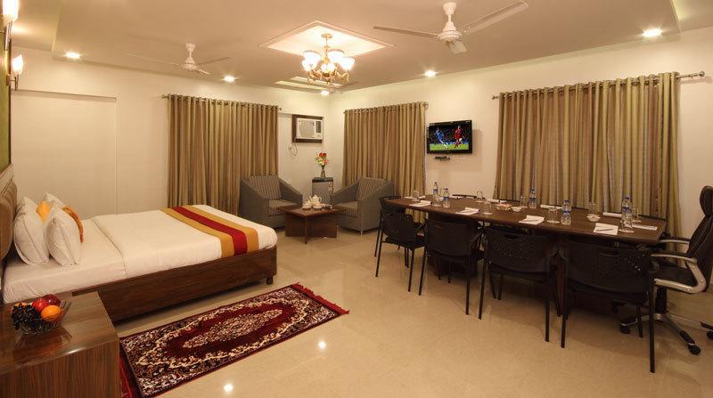 Hotel Royal Park Residency Thane Esterno foto