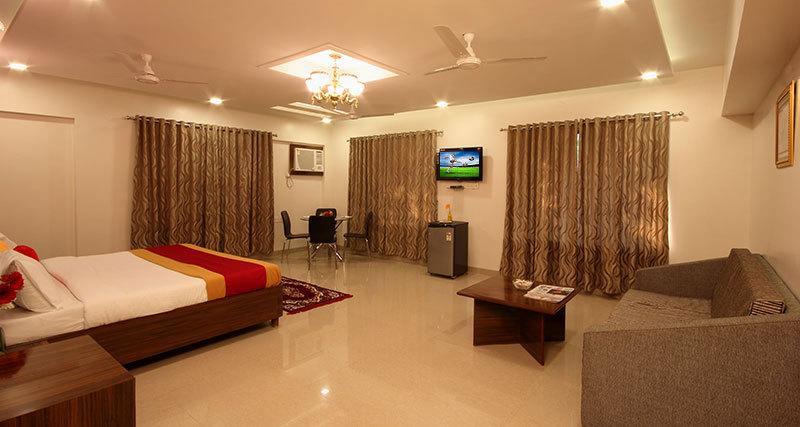 Hotel Royal Park Residency Thane Esterno foto