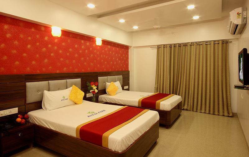 Hotel Royal Park Residency Thane Esterno foto